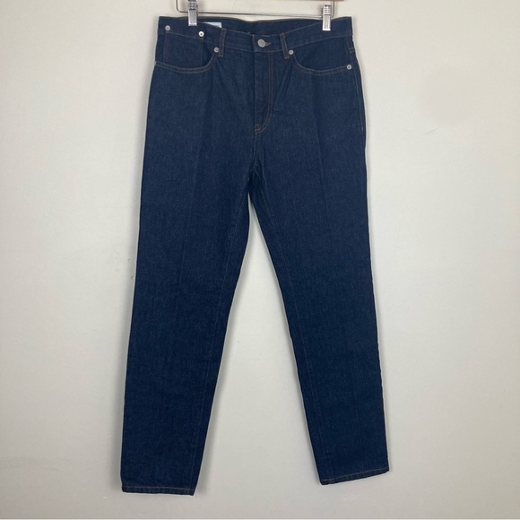 Dries Van Noten Denim - Dries van Noten dark denim jeans with slightly tapered leg. Size 31